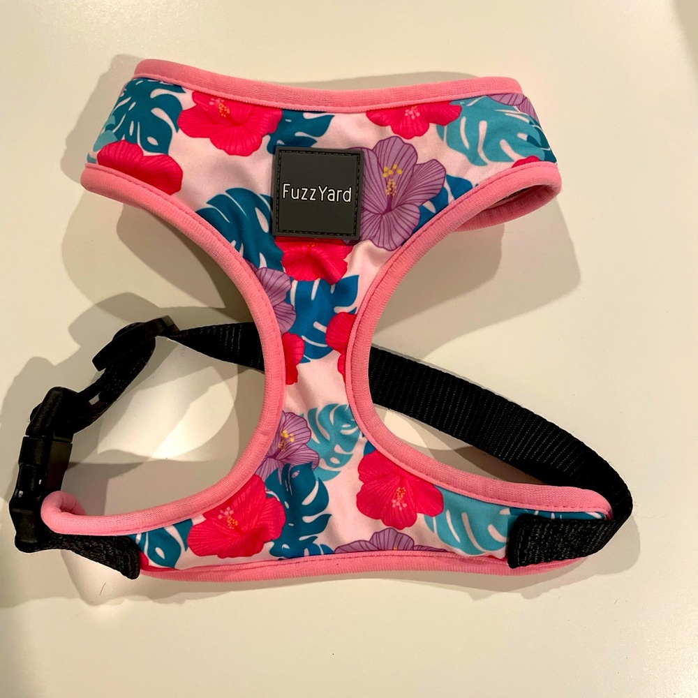 Fuzz yard dog harness